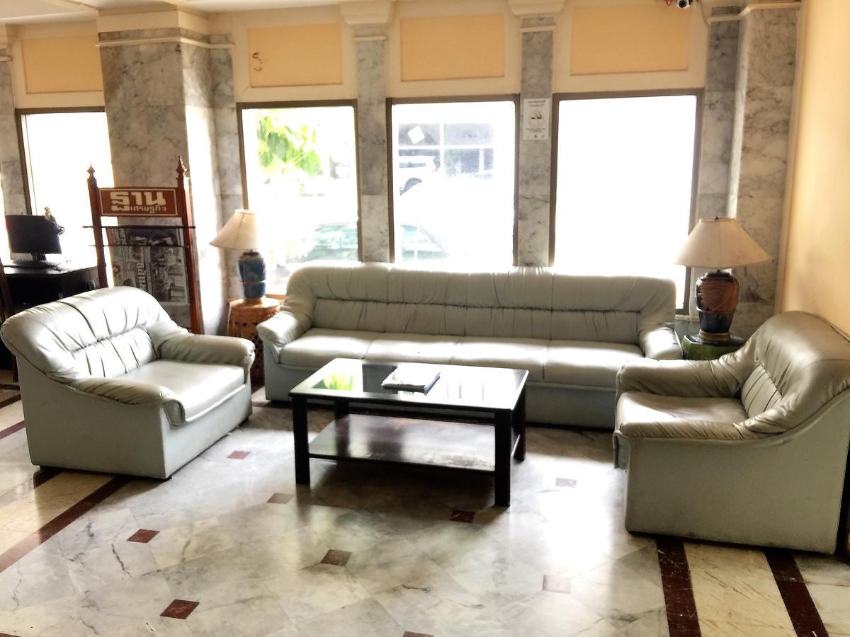 Daeng Plaza Hotel Phuket Exteriör bild