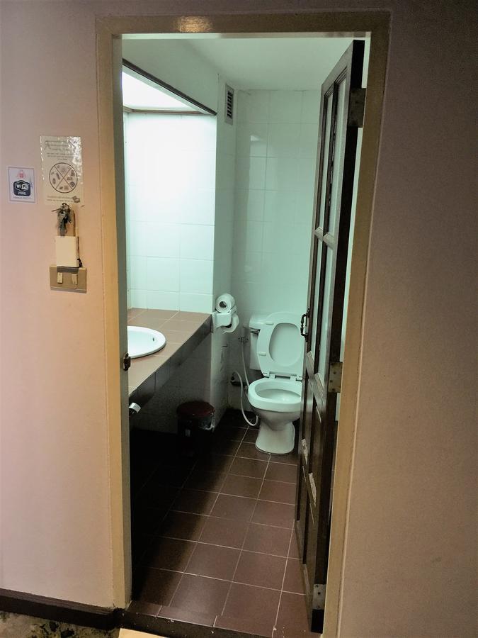Daeng Plaza Hotel Phuket Exteriör bild